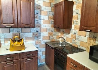 Сдам в аренду квартиру студию, 35 м2, Тамбов, Запрудный проезд, 10