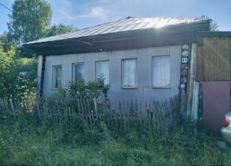 Дом на продажу, 56 м2, поселок городского типа Верхние Серги, улица Комсомола, 3