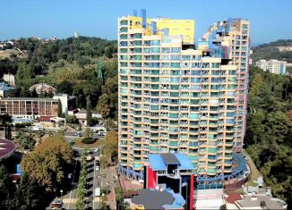 Сдаю в аренду 3-ком. квартиру, 150 м2, Сочи, проспект Пушкина, 6