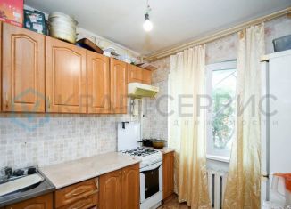 Продается 2-комнатная квартира, 41 м2, Омская область, проспект Мира, 34Г