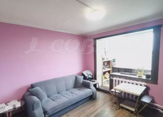 Продажа 1-комнатной квартиры, 30 м2, Тюмень, улица Судостроителей, 32