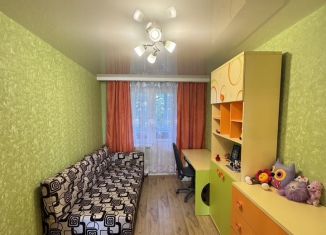 Продается 3-ком. квартира, 58 м2, Волхов, Волховский проспект, 55