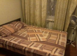 Сдается в аренду 2-комнатная квартира, 50 м2, Саратов, улица имени В.Г. Рахова, 103/115