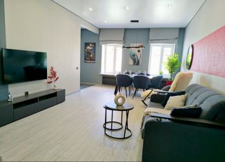 3-комнатная квартира в аренду, 93 м2, Санкт-Петербург, Бронницкая улица, 5