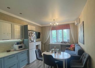 Продажа двухкомнатной квартиры, 81.1 м2, Пермь, улица Мильчакова