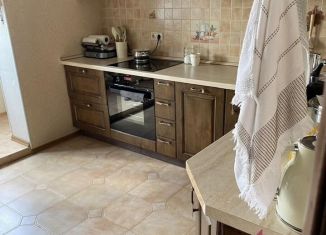 Двухкомнатная квартира на продажу, 63.3 м2, Москва, Волжский бульвар, 5к1, метро Стахановская