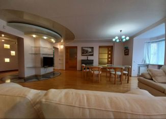 Сдам 3-ком. квартиру, 105 м2, Санкт-Петербург, Невский проспект, 117Б