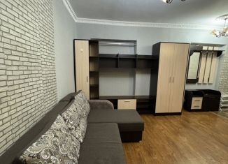 Сдаю в аренду 1-ком. квартиру, 33 м2, Махачкала, проспект Имама Шамиля, 66