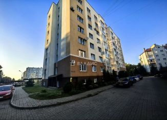 Продается двухкомнатная квартира, 55.3 м2, Калининград, Галактическая улица, 2