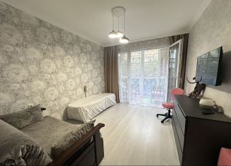 Продается двухкомнатная квартира, 42.3 м2, Горячий Ключ, улица Ленина, 179