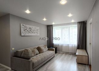 Продаю 4-ком. квартиру, 60.8 м2, Киров, улица Чапаева, 49А