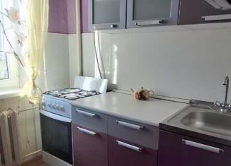 Продаю однокомнатную квартиру, 32 м2, Псков, Юбилейная улица, 75