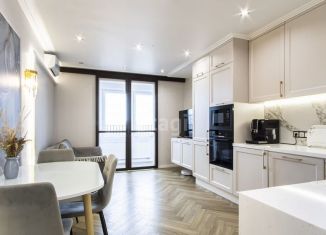 Продам 3-комнатную квартиру, 81 м2, Тюмень, улица Газовиков, 34