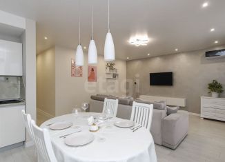 Двухкомнатная квартира на продажу, 80 м2, Тюмень, Полевая улица, 105к2, ЖК Олимпия