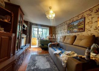 Сдается в аренду 2-ком. квартира, 52 м2, Старый Оскол, микрорайон Интернациональный, 31