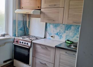 Продам трехкомнатную квартиру, 58 м2, Ставрополь, Ботанический проезд, 12