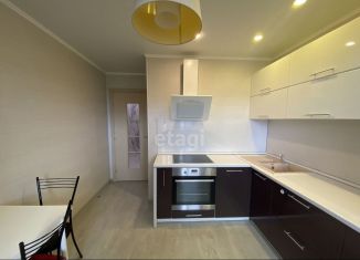 Продаю 1-комнатную квартиру, 36.4 м2, Тюмень, улица Ю.-Р.Г. Эрвье, 30к2