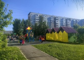 Продам двухкомнатную квартиру, 53 м2, Красноярский край, Судостроительная улица, 175