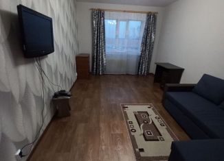 Сдам 1-ком. квартиру, 37 м2, Кингисепп, проспект Карла Маркса, 53