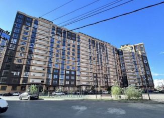 Продам 3-комнатную квартиру, 111 м2, Махачкала, Хивская улица, 6