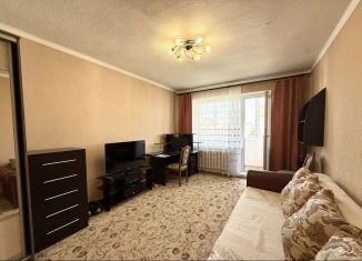 Продаю 1-ком. квартиру, 36.8 м2, Таганрог, улица Сергея Шило, 202-1