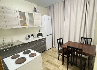 Аренда 2-ком. квартиры, 45 м2, Ростов-на-Дону, бульвар Платова, 9