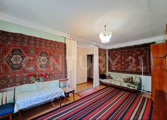 Продажа трехкомнатной квартиры, 58 м2, Махачкала, улица Гусаева, 2