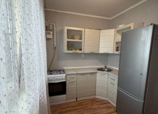 Продается 1-ком. квартира, 36.9 м2, Татарстан, улица Гайсина, 2