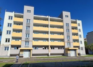 Продаю 2-ком. квартиру, 51.5 м2, Копейск, улица Фурманова, 8