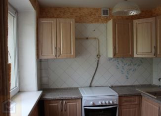 Продаю 3-комнатную квартиру, 44.1 м2, Крым, улица 2-й Гвардейской Армии, 47