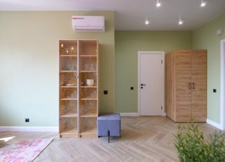 Продам 1-ком. квартиру, 36.8 м2, Ростов-на-Дону, проспект Маршала Жукова, 18