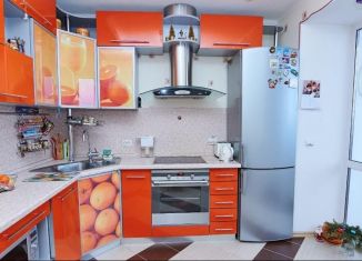 Продаю двухкомнатную квартиру, 51.1 м2, Сыктывкар, Советская улица, 12