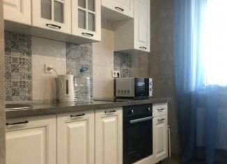 Сдам 2-ком. квартиру, 48 м2, поселок городского типа Афипский, улица 50 лет Октября, 40/2