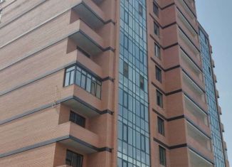 Сдаю 3-комнатную квартиру, 93 м2, Грозный, улица А.А. Айдамирова, 141к8