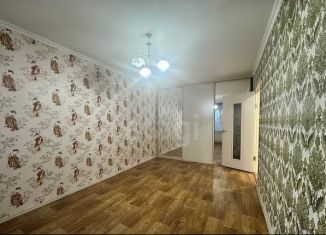 Продается 1-комнатная квартира, 33 м2, Саратов, улица имени М.М. Расковой, 1