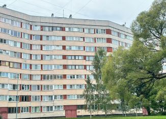 Продам комнату, 13.2 м2, Санкт-Петербург, улица Пионерстроя, 15к3