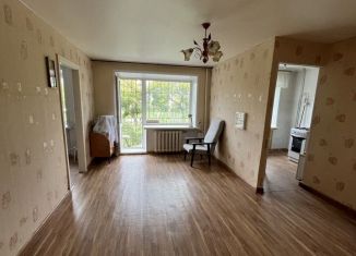 Продается 2-ком. квартира, 42.6 м2, Барнаул, улица Германа Титова, 20