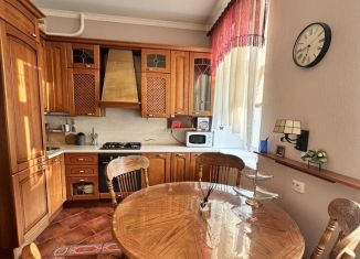 Сдается в аренду 3-ком. квартира, 82 м2, Санкт-Петербург, Московский проспект, 161