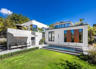 Продам коттедж, 198.9 м2, Краснодарский край, Санаторная улица, 65/6И