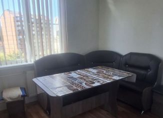 Сдается 1-ком. квартира, 35 м2, Крымск, улица Белинского, 37М
