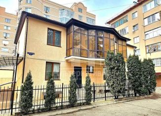 Продажа трехкомнатной квартиры, 64.8 м2, Кисловодск, улица Жуковского, 31