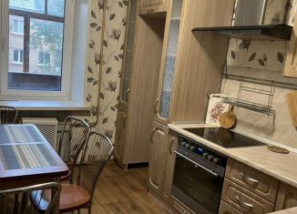 Продажа 3-комнатной квартиры, 60 м2, Ухта, улица Дзержинского, 11