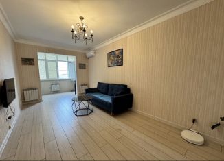 Продается 2-комнатная квартира, 80 м2, Махачкала, улица Даниялова, 101