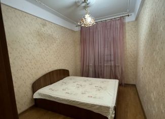 Аренда четырехкомнатной квартиры, 130 м2, Махачкала, улица Айвазовского, 6В