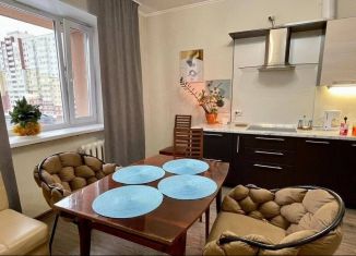 Однокомнатная квартира на продажу, 56 м2, Тюмень, улица Шиллера, 46к3