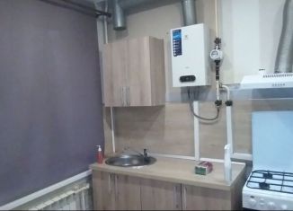 3-комнатная квартира в аренду, 60 м2, Уфа, улица Мусы Джалиля, 8