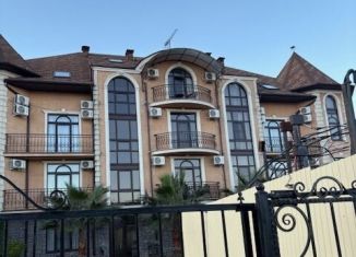 Сдам в аренду двухкомнатную квартиру, 47 м2, Краснодарский край, Перелётная улица, 13