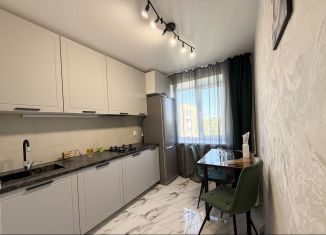 Продаю 3-ком. квартиру, 62 м2, Смоленск, улица 25 Сентября, 48