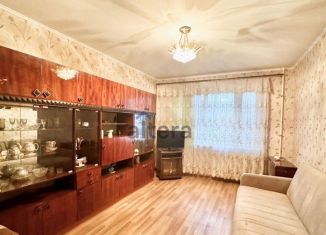 Продажа трехкомнатной квартиры, 60 м2, Казань, улица Маршала Чуйкова, 24