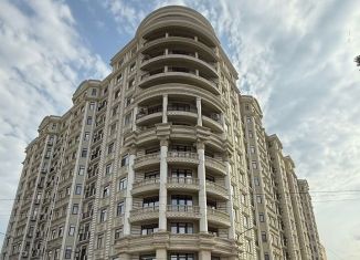 Продается двухкомнатная квартира, 97.5 м2, Махачкала, улица Абубакарова, 67А